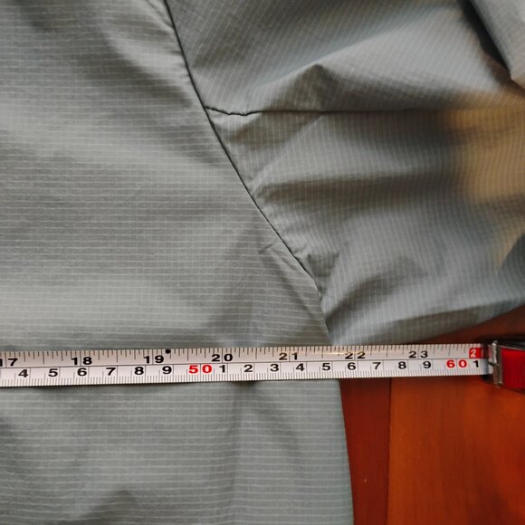 Free Fly Mens Headwind Jacket M Full Zip Hooded Windbreaker Ultralight Blue Fog - Picture 8 of 10